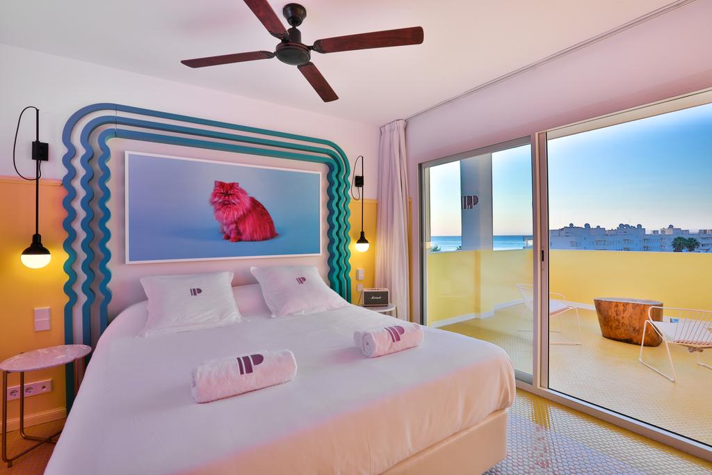 Lugares instagramáveis pra se hospedar: Paradiso Ibiza Art Hotel, em Ibiza, na Espanha - Foto: Divulgação